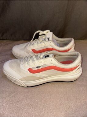 Vans Cream Ultrarange 2.0 Sneakers with Coral Stripe